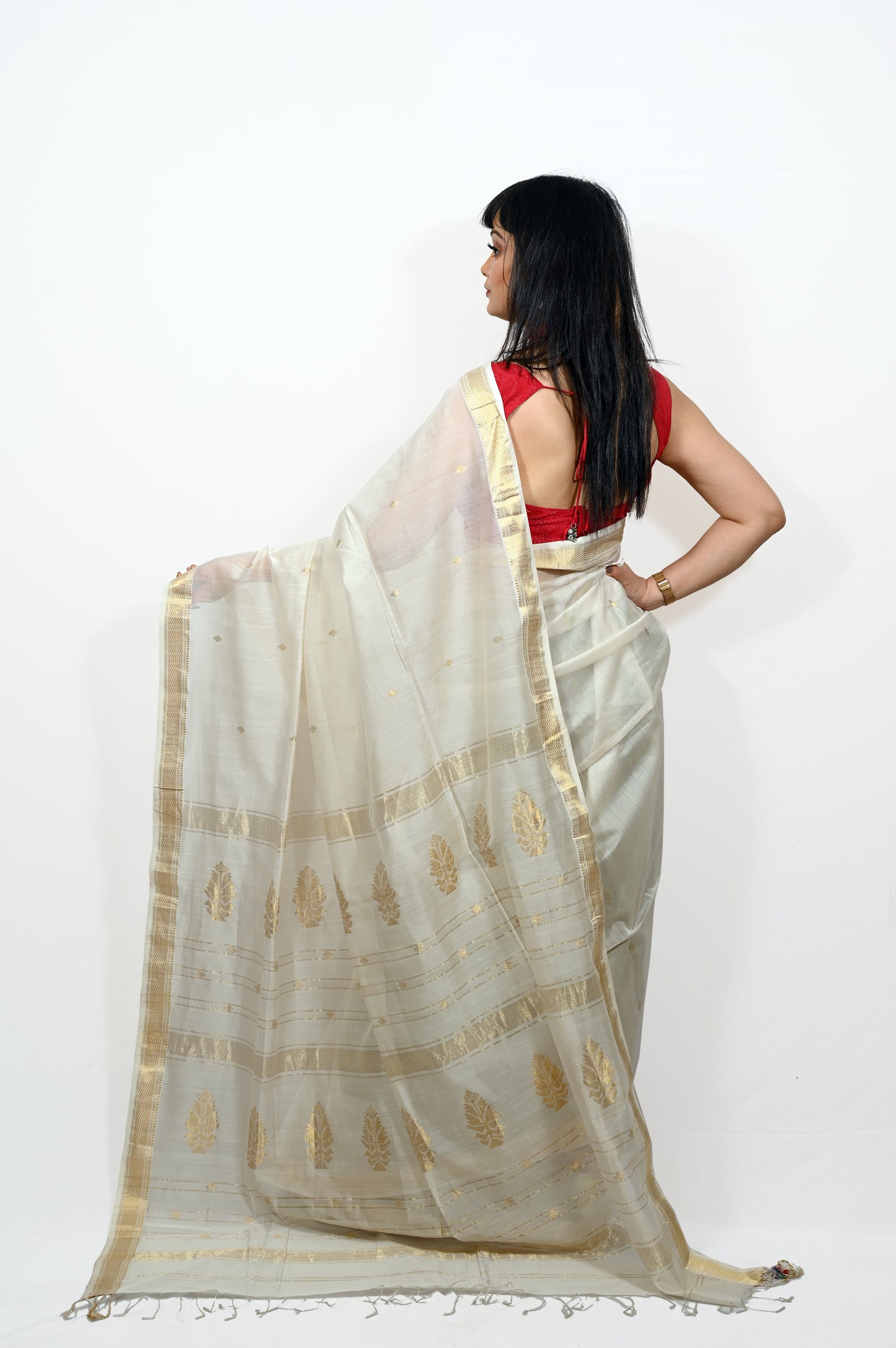 Off-white Pure Maheshwari Saree