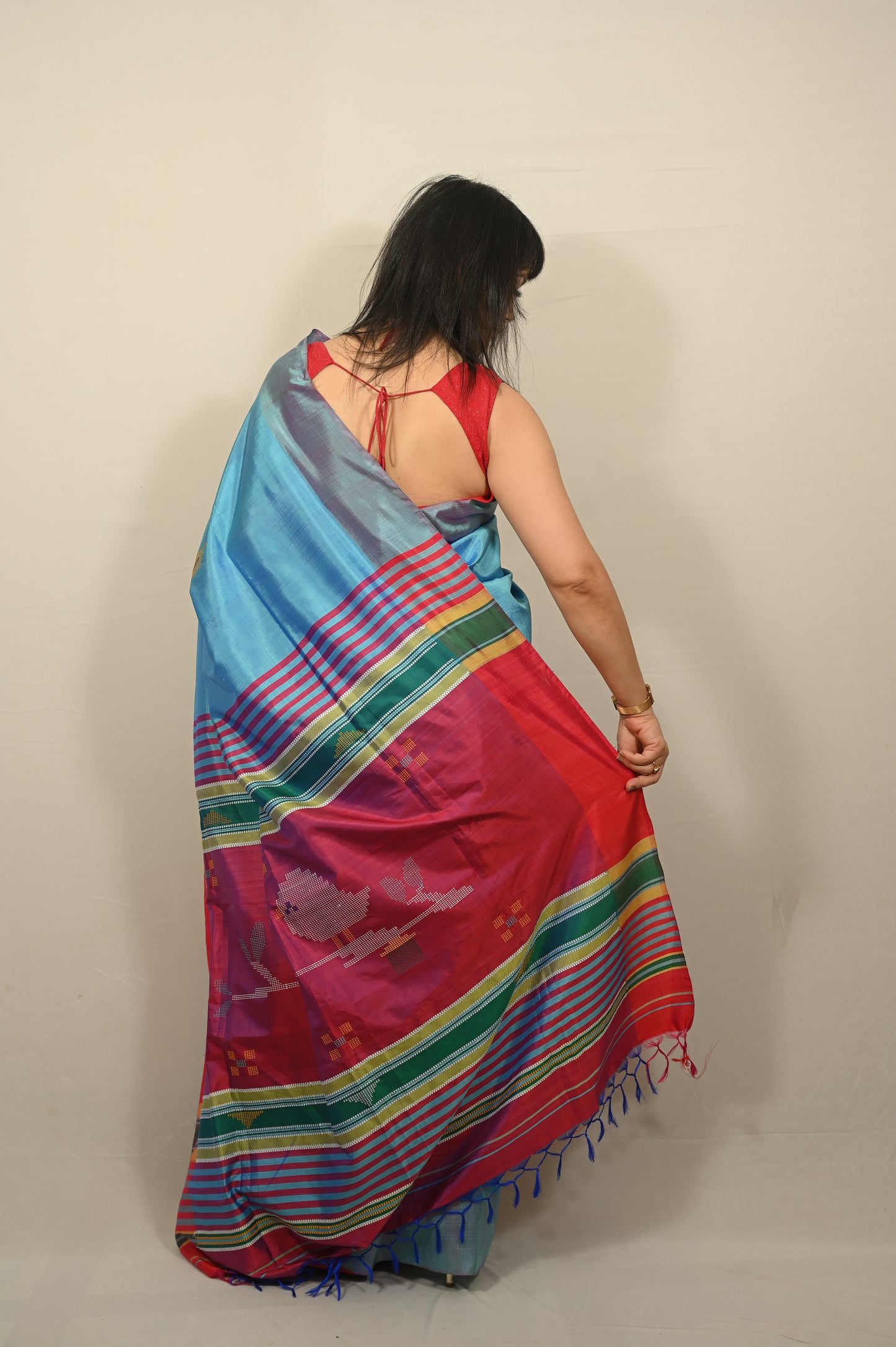 Pure Silk Kalakshetra Saree in Blue Color